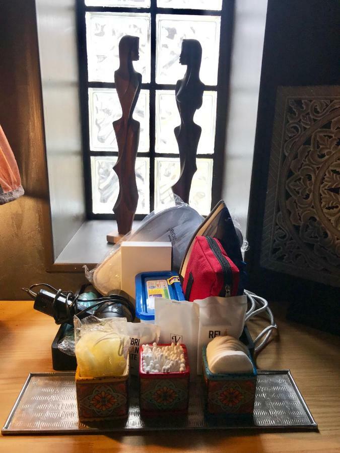 プロヴァンL'Elegance Au Coeur Du Medievalアパートメント エクステリア 写真